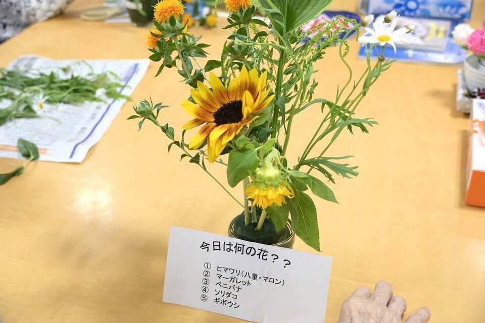 ６月のフラワーアレンジメント