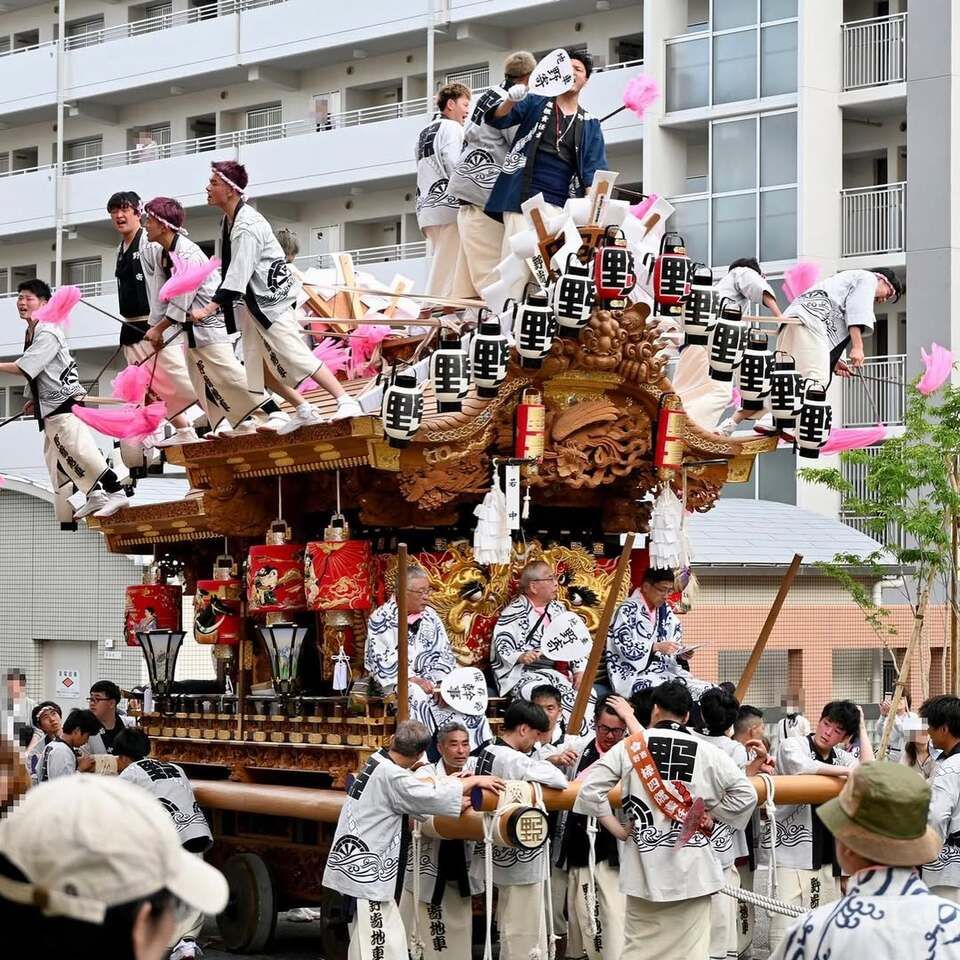 大日女尊神社だんじり祭り