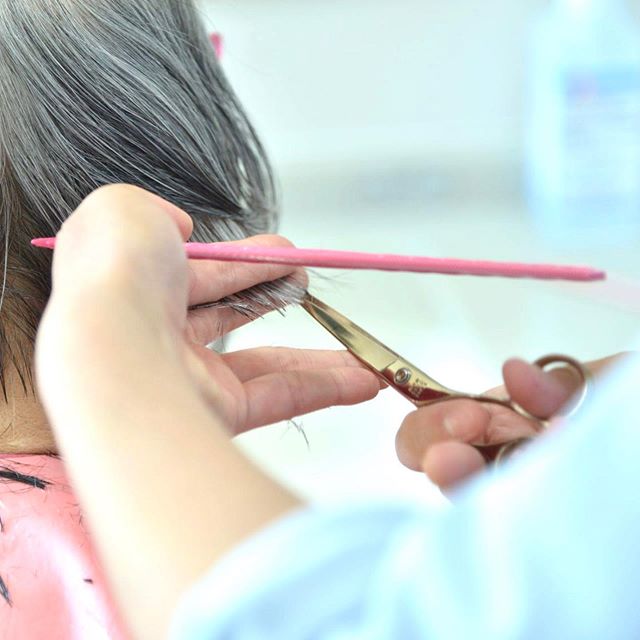 ヘアーカットのできる職員‍♀️